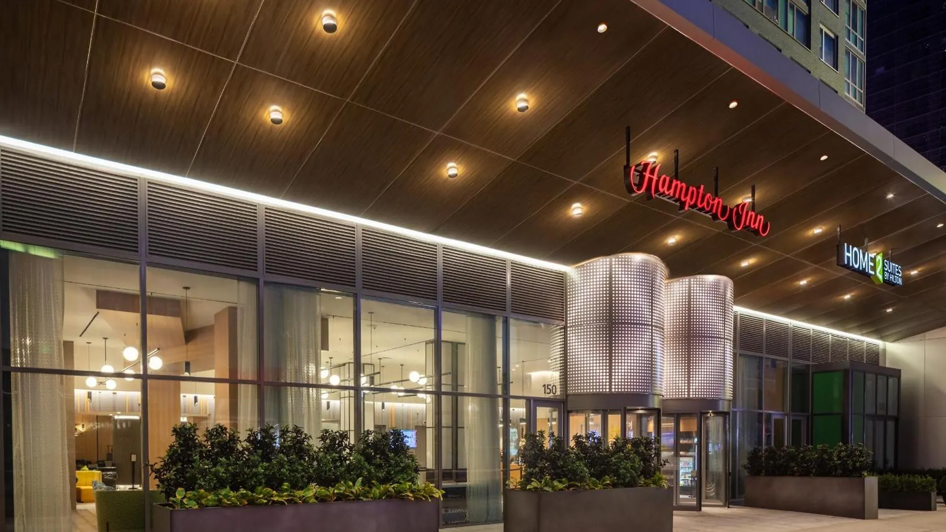 Отель Home2 Suites By Hilton New York Times Square